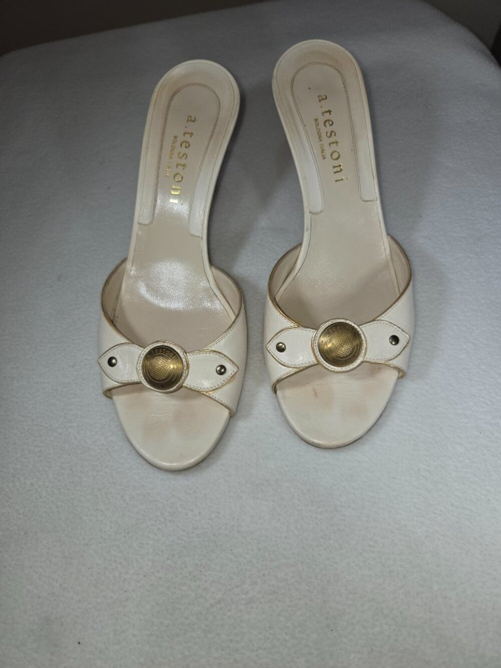 a. testoni White Kidskin Leather Mule Heels Gold Medallion Box Dust Bag | 37.5